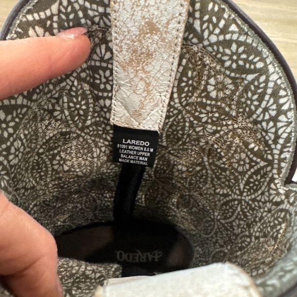 Like New Laredo Myra Brown/White Leather Western Boots Size 8.5m - Picture 4 of 5